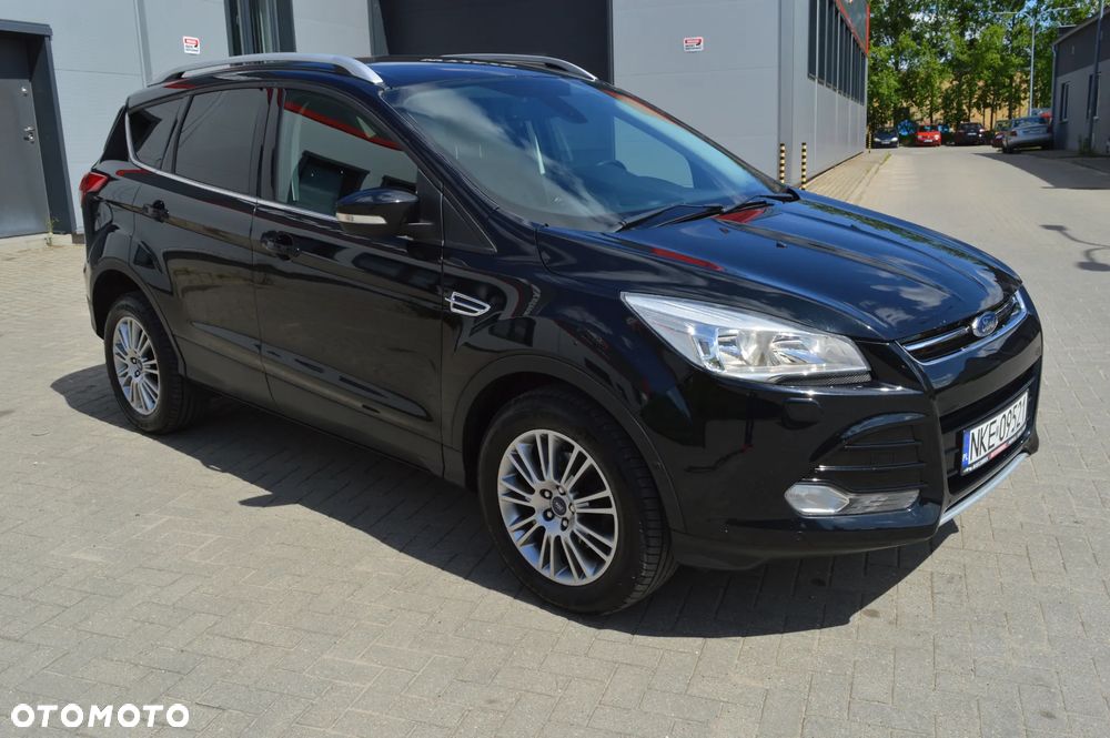 Ford Kuga 1.6 EcoBoost 2x4 Titanium - 12