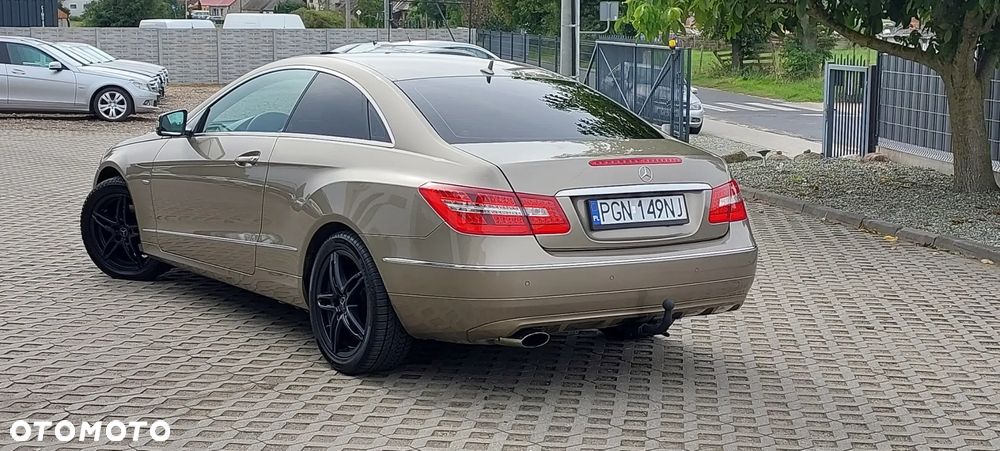 Mercedes-Benz Klasa E - 29