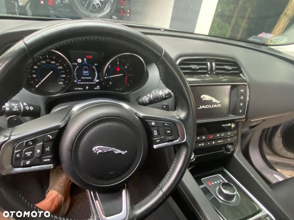 Jaguar F-Pace 2.0 i4D AWD Portfolio - 21