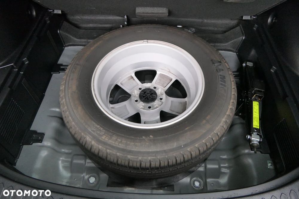 Kia Sportage 1.6 GDI L 2WD - 28