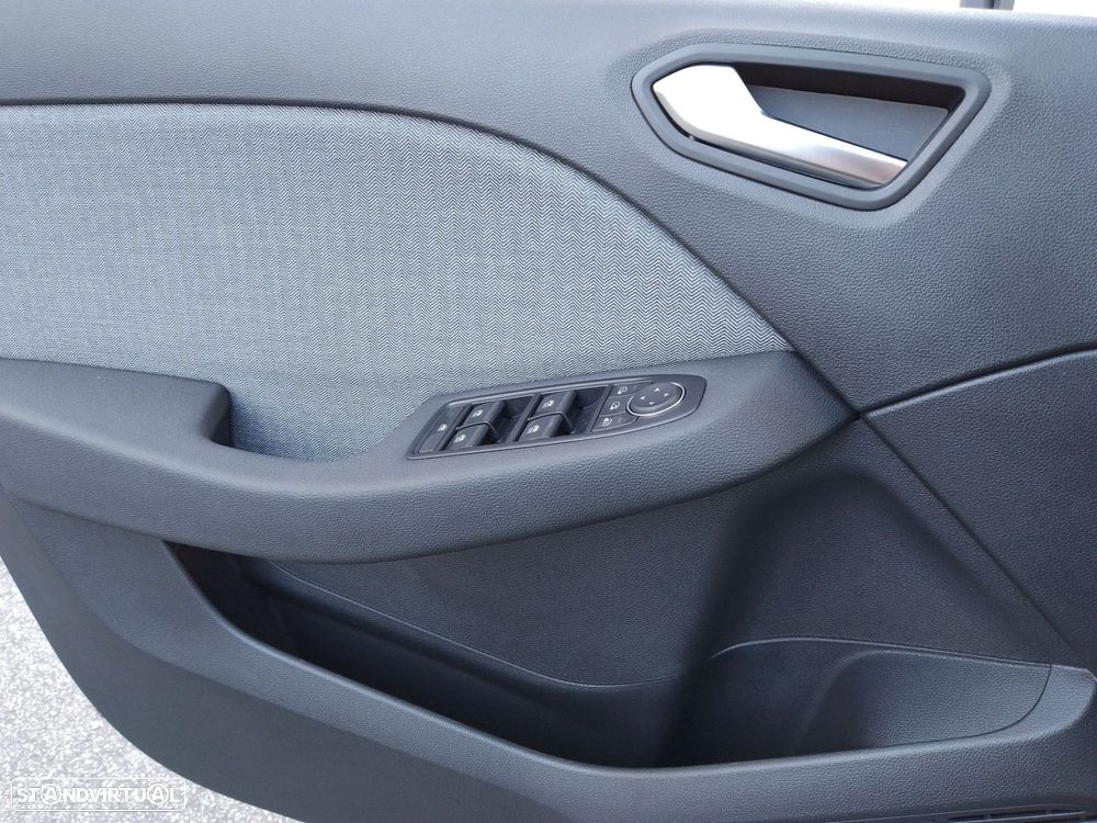 Renault Clio 1.0 TCe Techno - 18