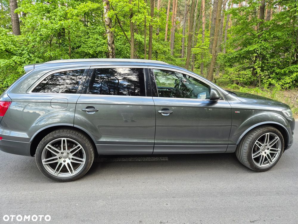 Audi Q7 - 9