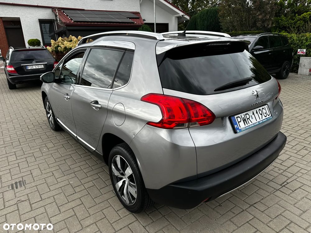 Peugeot 2008 - 4