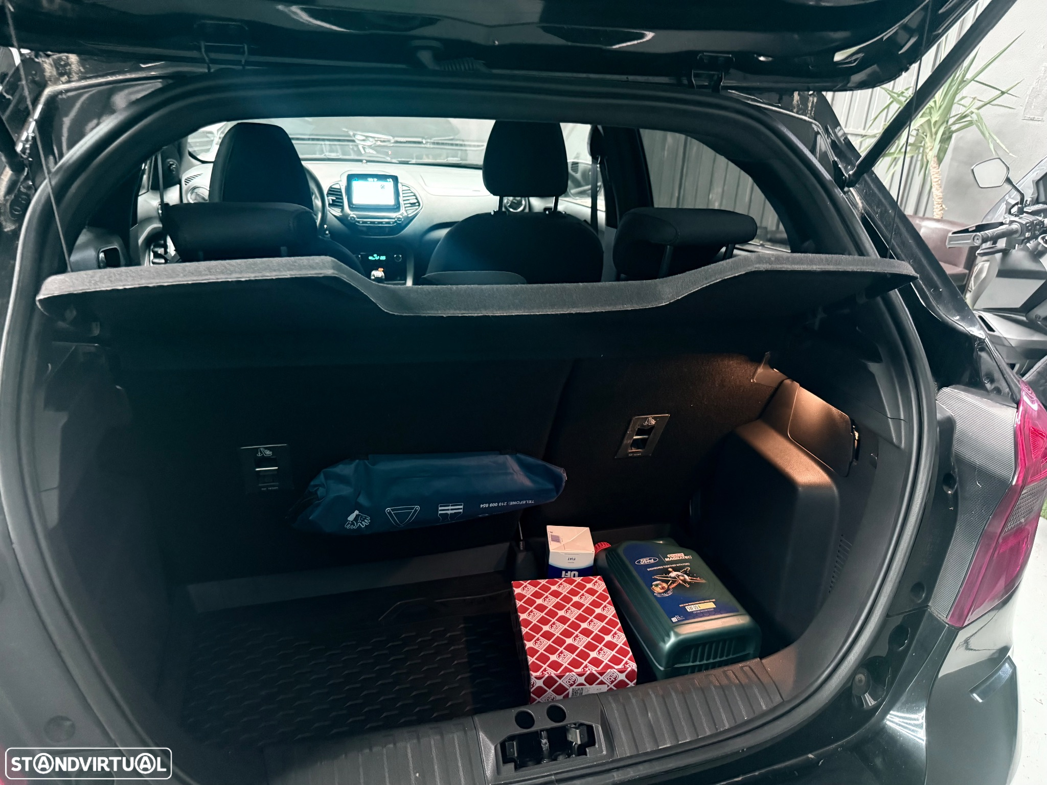 Ford KA+ 1.2 Ti-VCT Black & White Edition - 12
