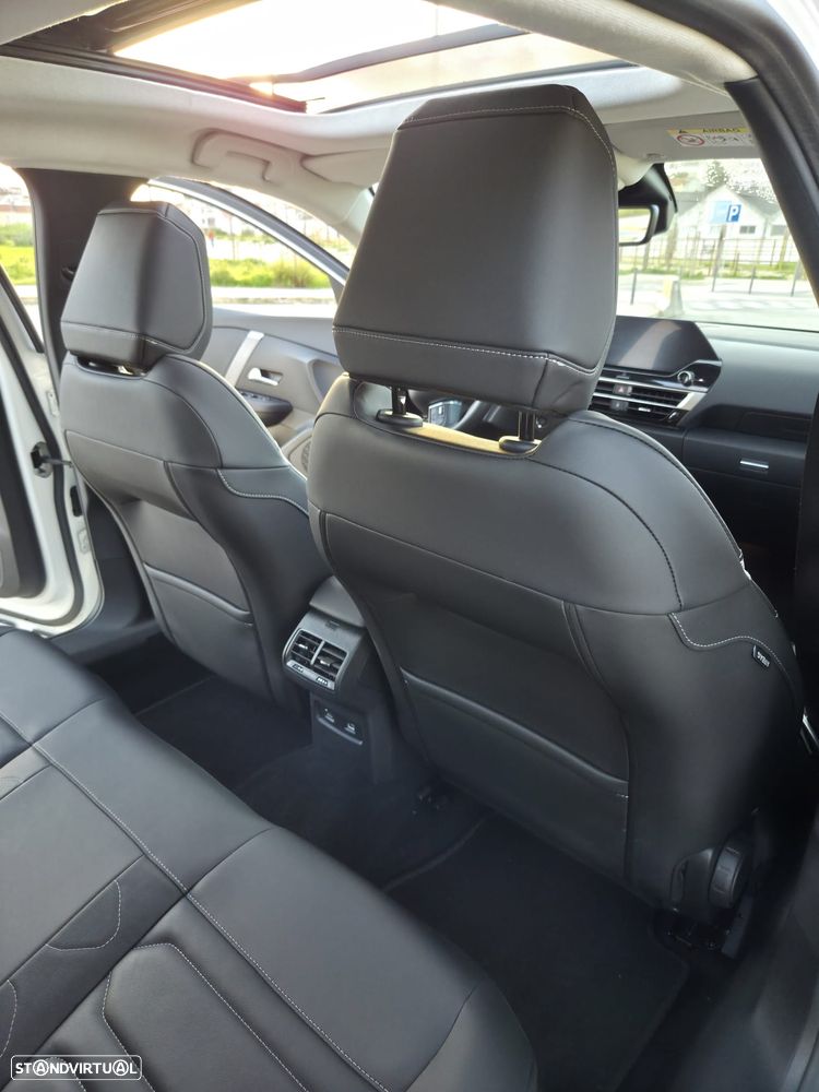 Citroën e-C4 X Shine - 16