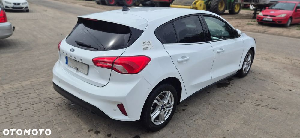 Ford Focus 1.5 EcoBlue SCR Active - 18