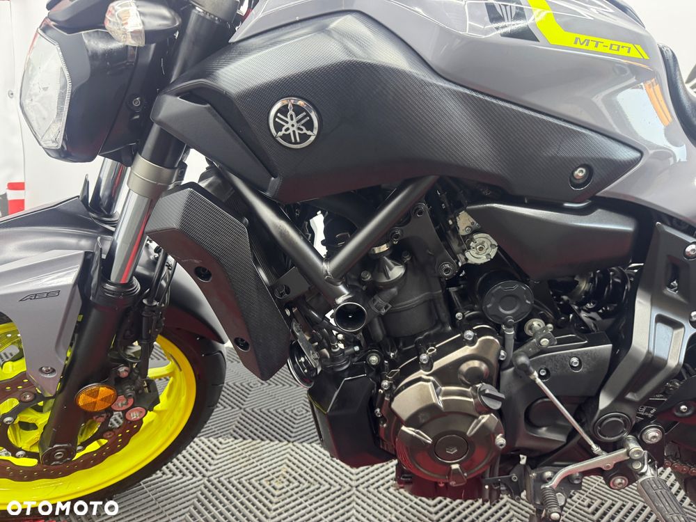 Yamaha MT - 13