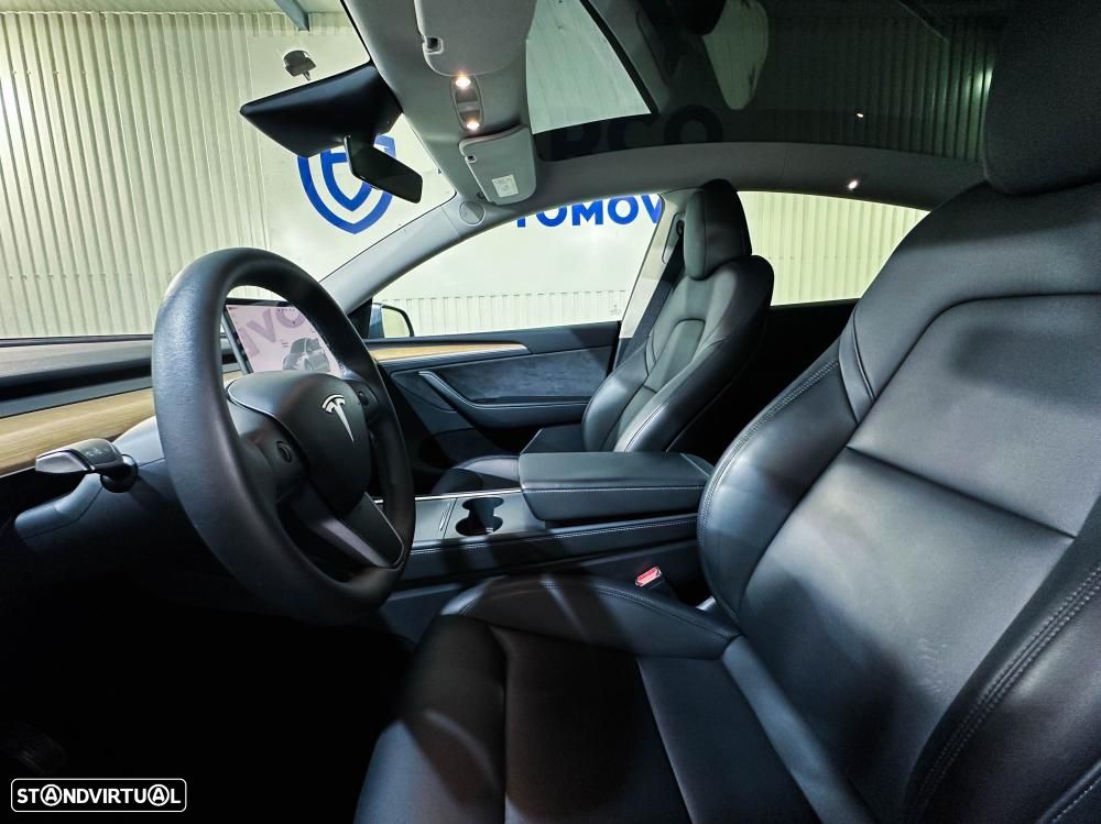 Tesla Model Y Long Range Dual Motor AWD - 9