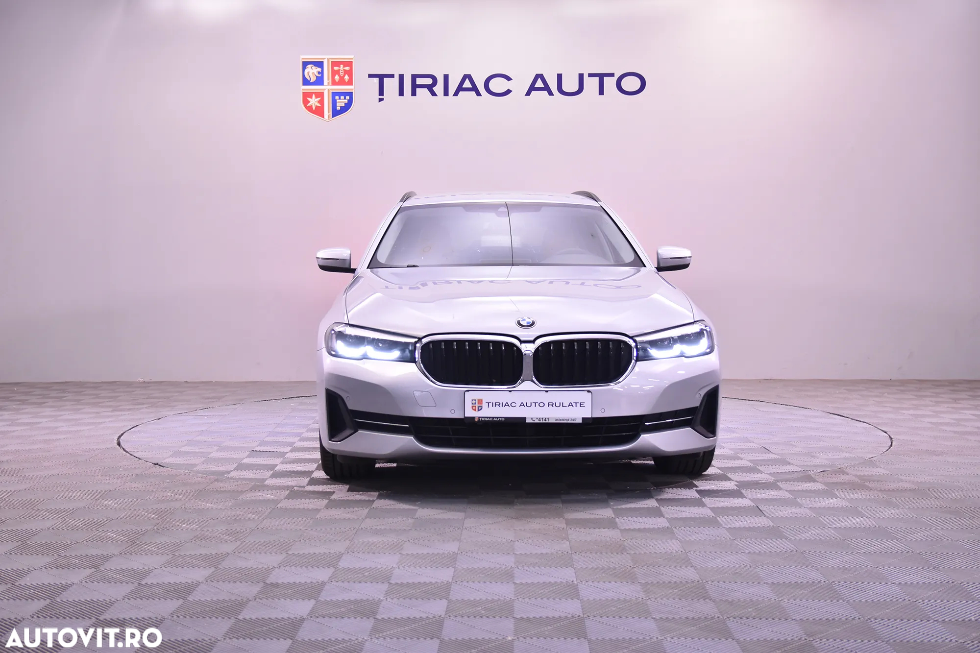 BMW Seria 5 520d Touring Aut. - 8