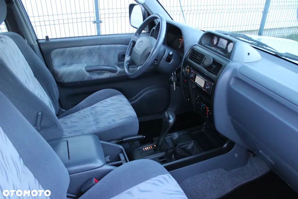 Toyota Land Cruiser 3.0 D Sol Navi - 11