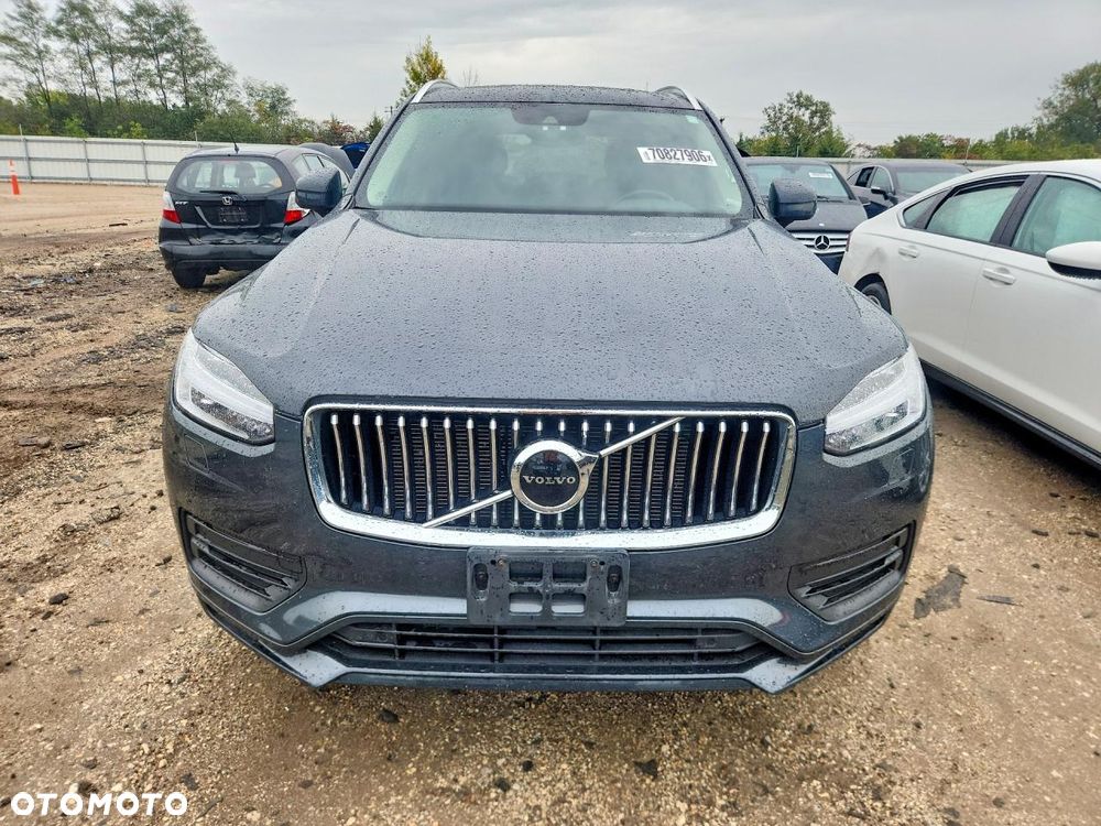 Volvo XC 90 - 6
