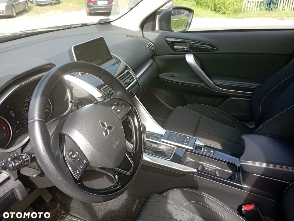 Mitsubishi Eclipse Cross 1.5 T GPF Inbusiness CVT - 3