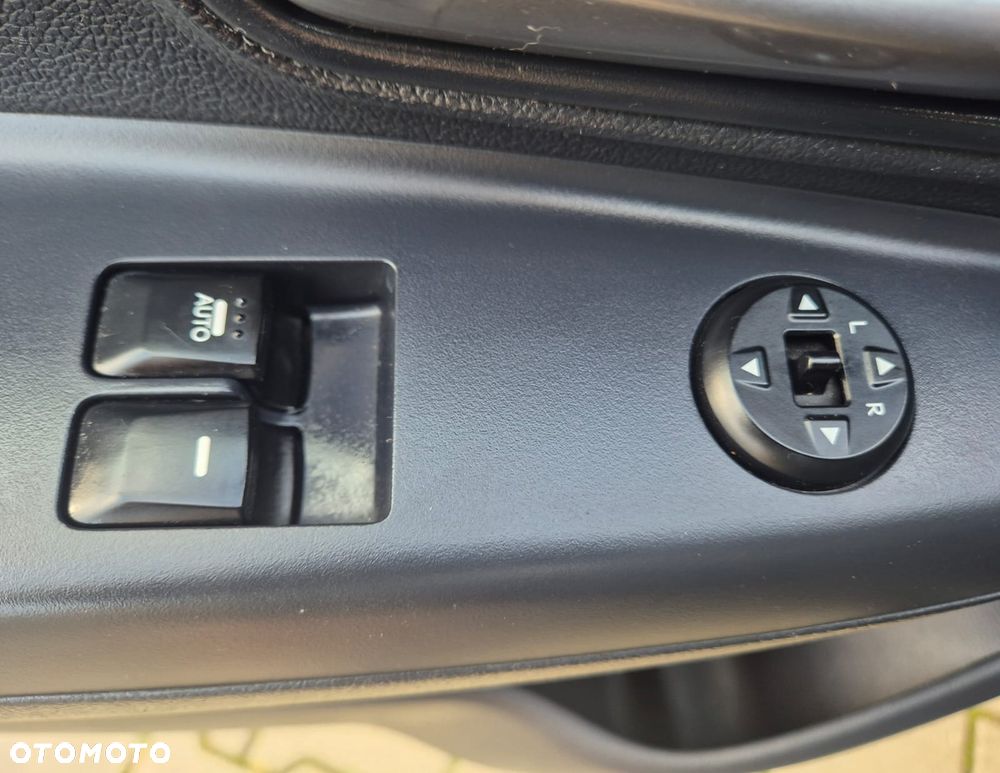 Kia Rio - 17