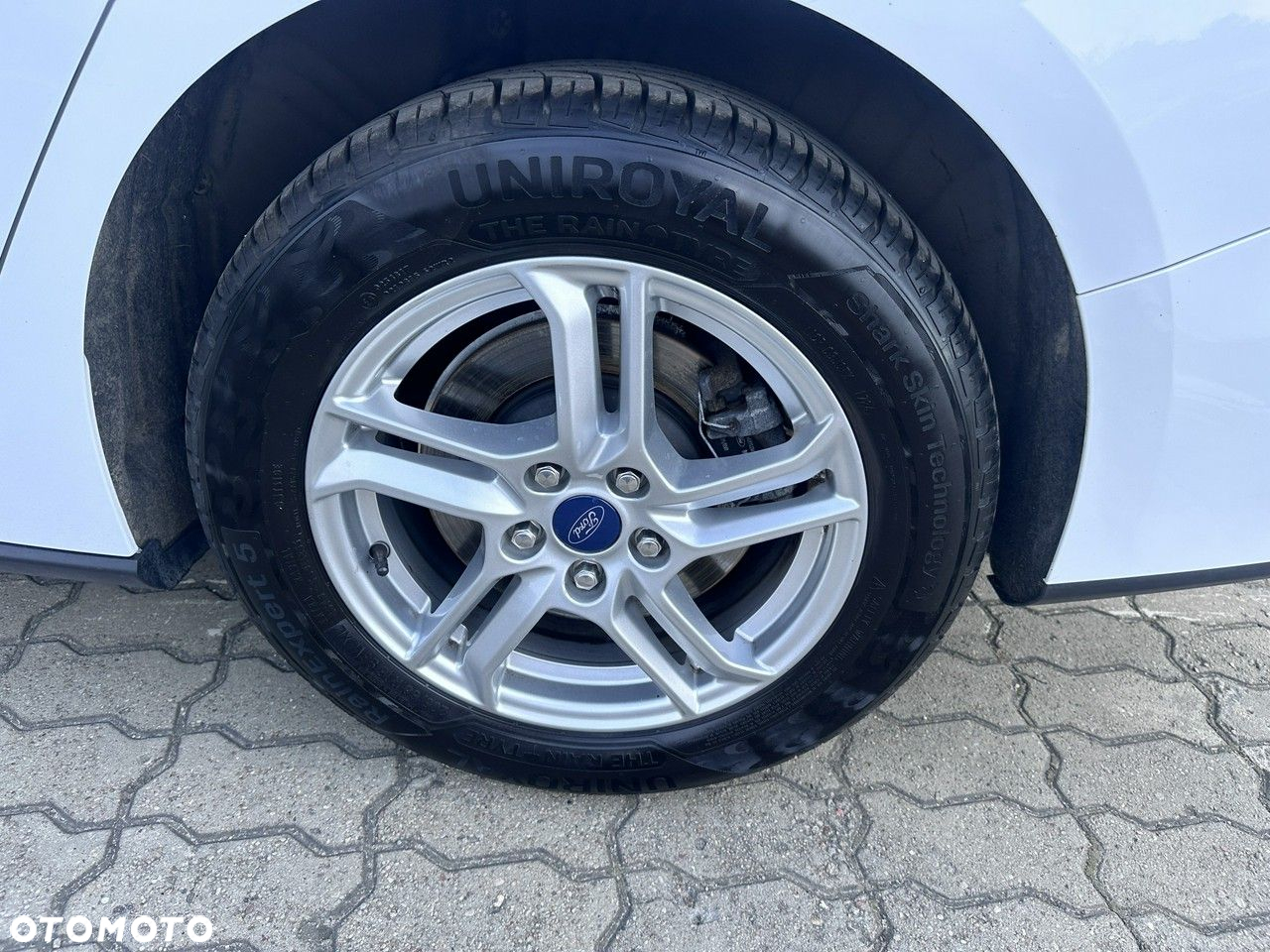 Ford Focus - 25
