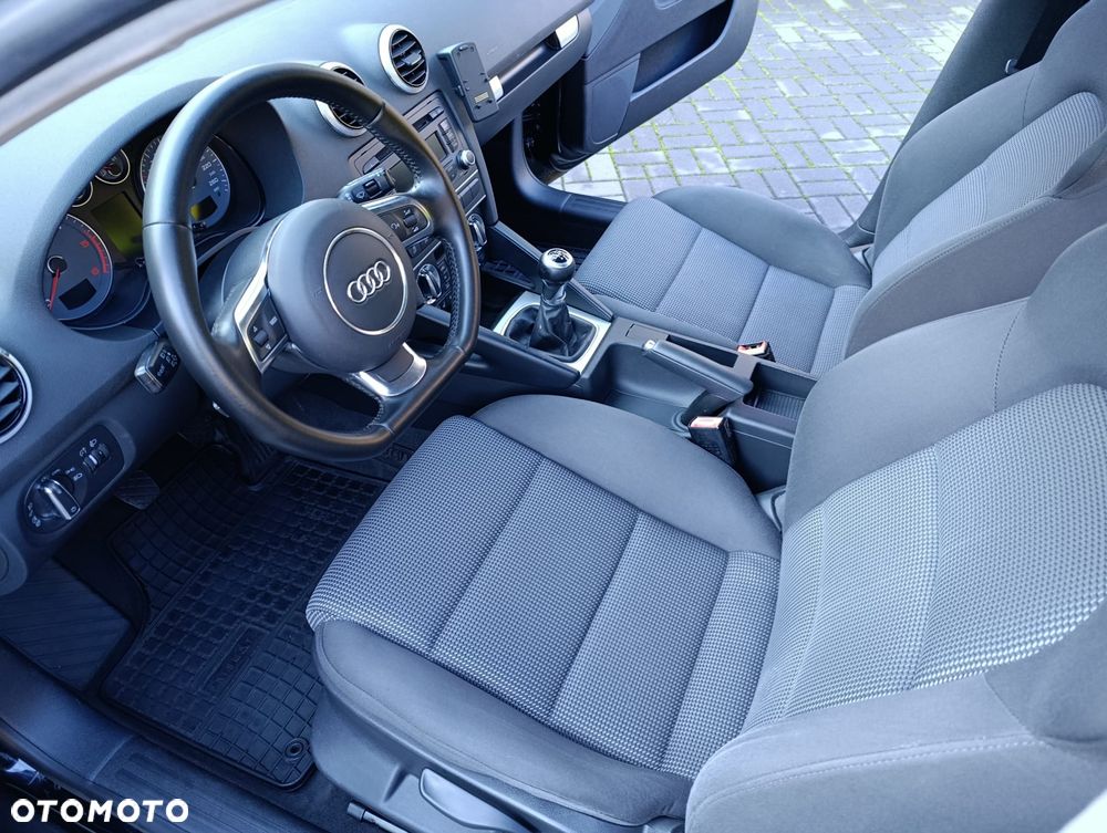 Audi A3 Sportback - 10