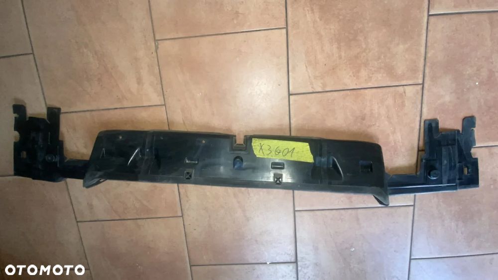 BMW G01 G02 KIEROWNICA KANAŁ POWIETRZA DOLNY 7399997 - 1