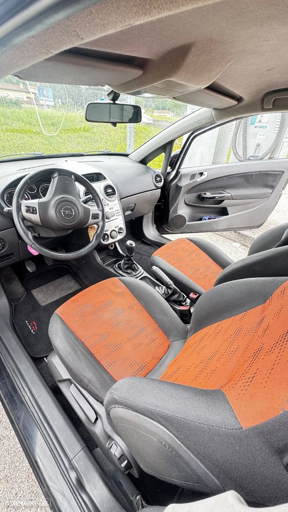 Opel Corsa GTC 1.3 CDTi - 10