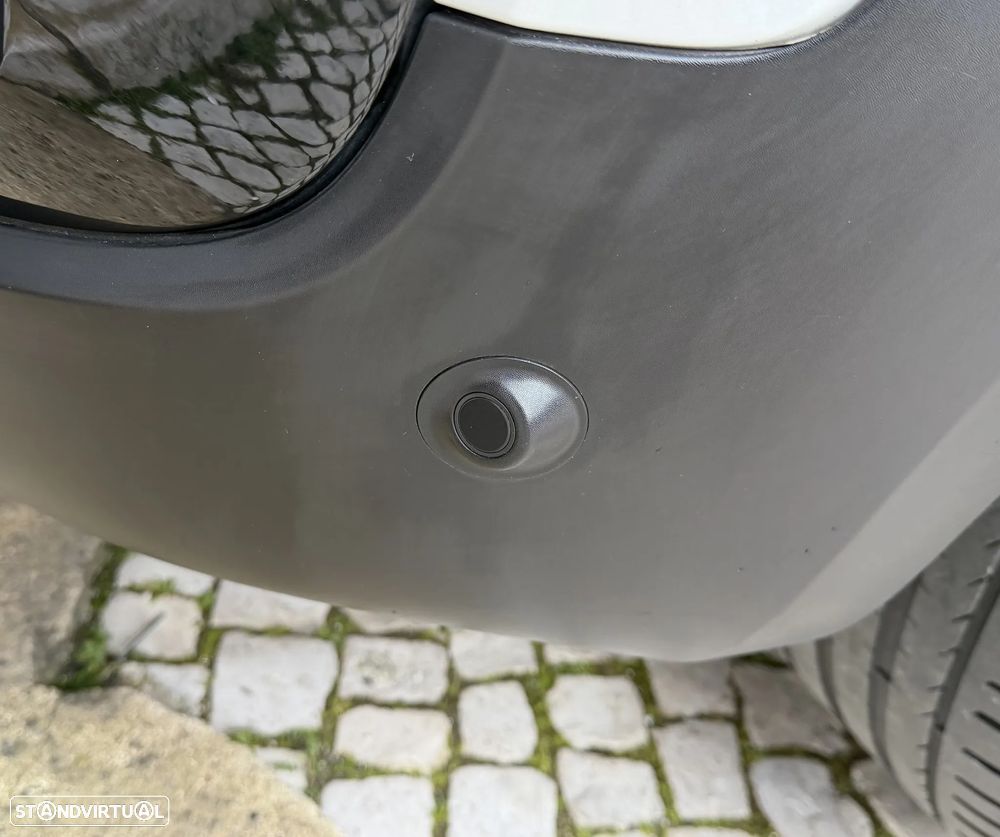 MINI Countryman Cooper D Premium Yours Auto - 10