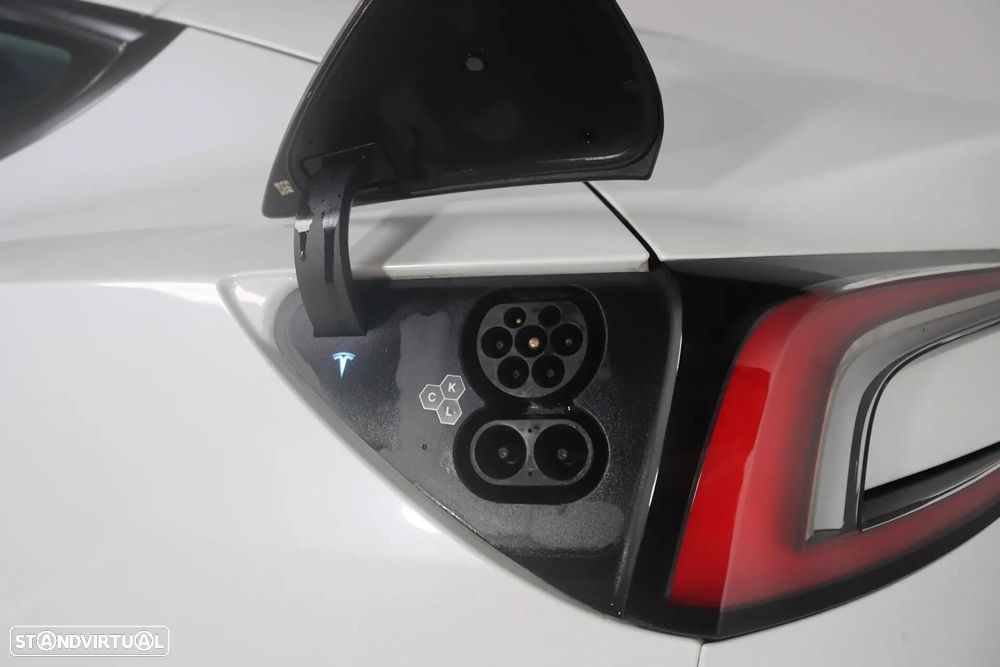 Tesla Model 3 Long Range AWD Dual Motor - 25
