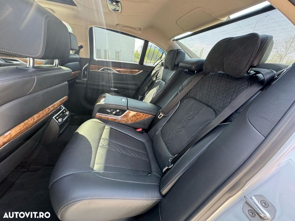 BMW Seria 7 740d xDrive - 11