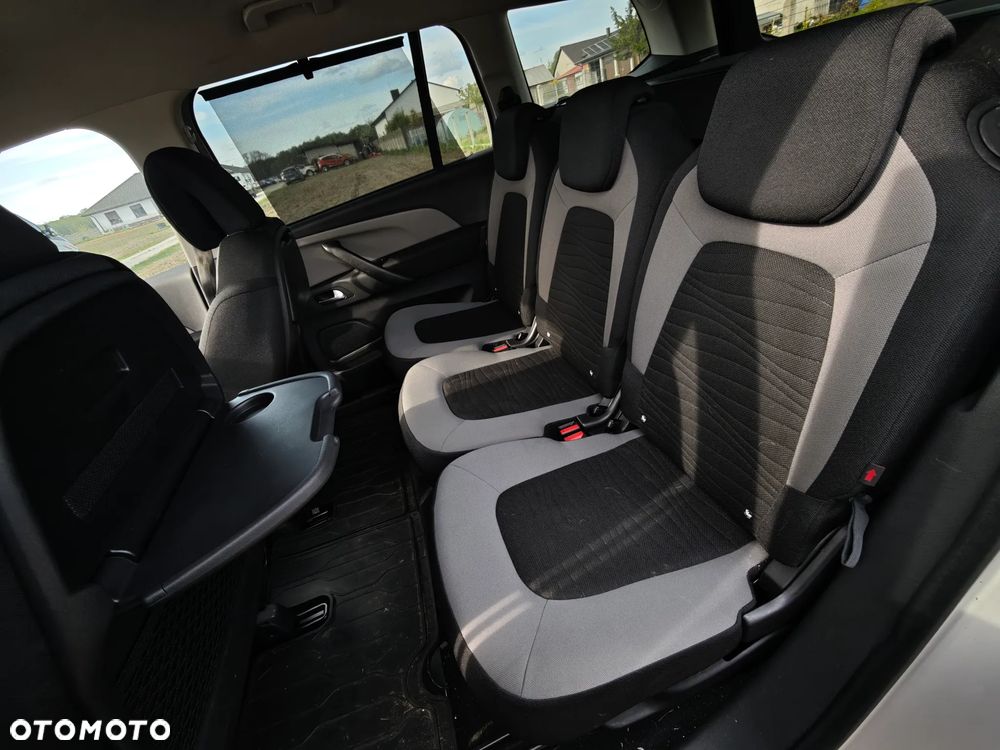 Citroën C4 Picasso 2.0 HDi FAP EGS6 Exclusive - 22