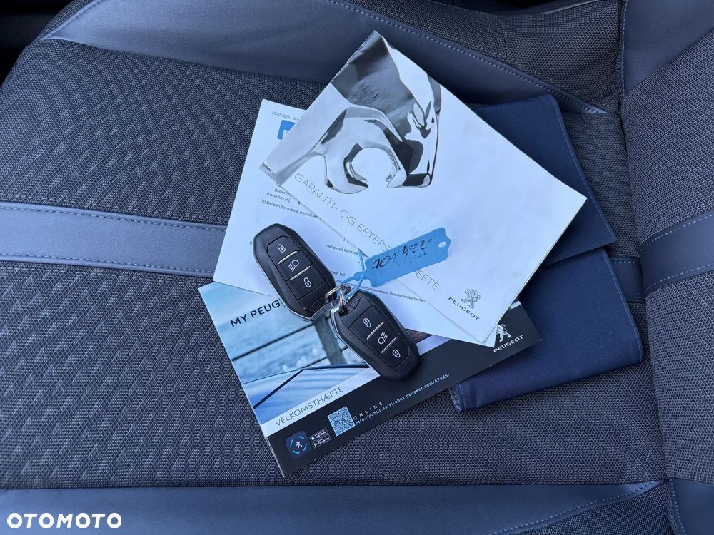 Peugeot 2008 1.5 BlueHDi Allure Pack S&S EAT8 - 36