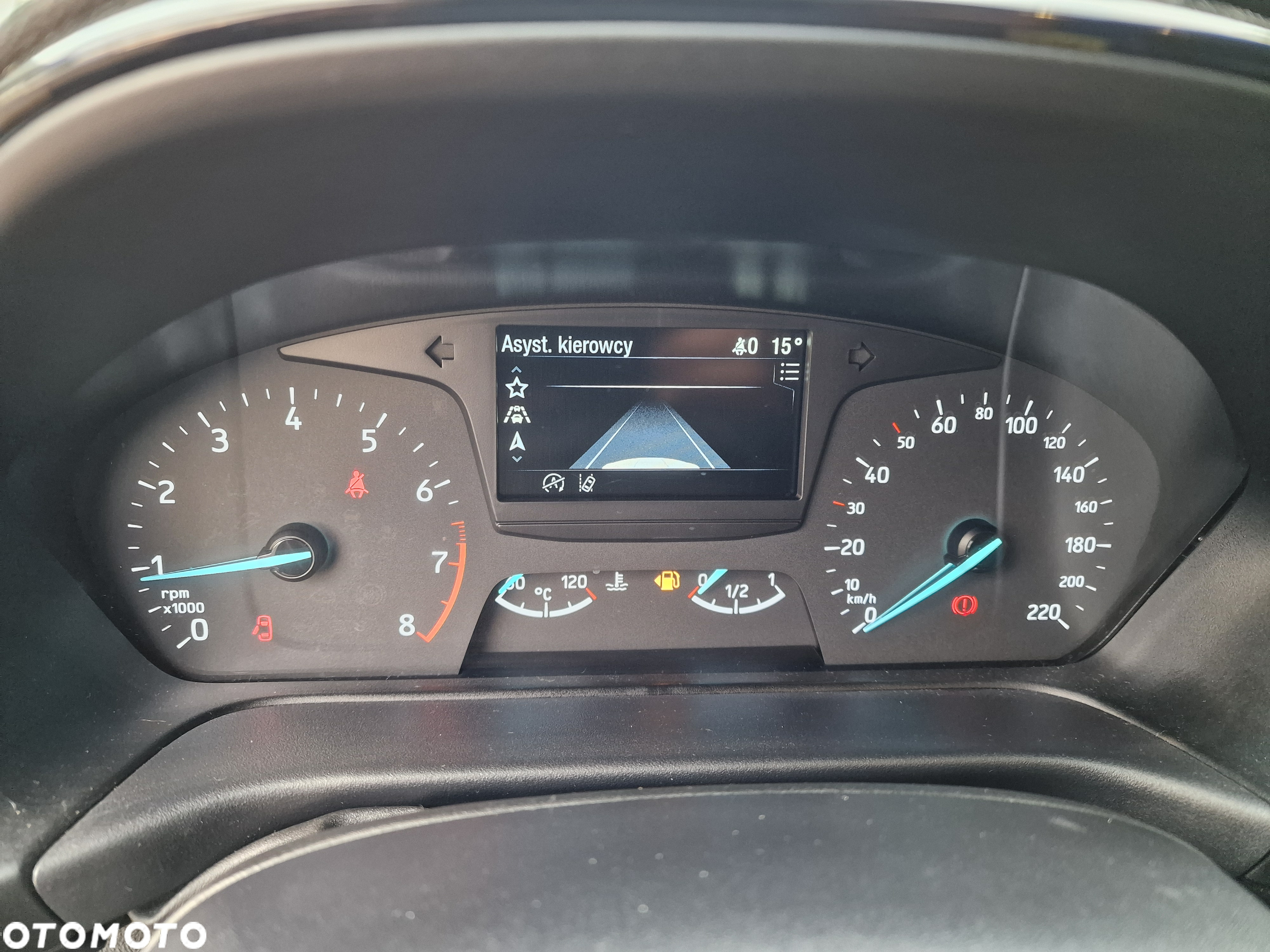 Ford Fiesta 1.0 EcoBoost S&S TITANIUM - 27