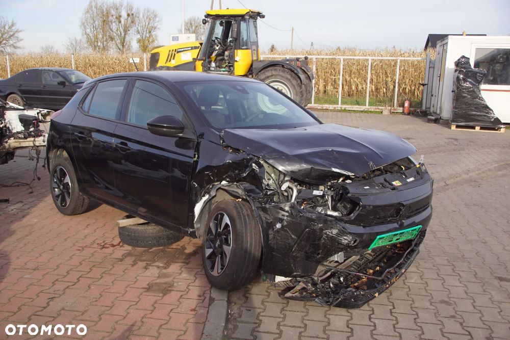 Auto na części - Opel Corsa-e F 100 kW KTV 2023R Falownik Inwerter Bateria Drzwi Klapa Błotnik Lusterko Zderzak Lampa Deska Kokpit Sterownik Moduł Czujnik Wyświetlacz Kierownica Panel - 3