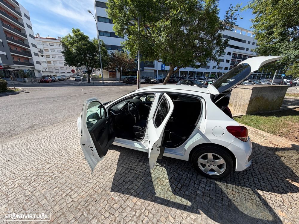 Peugeot 207 1.4 VTi Active - 18