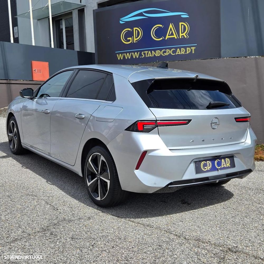 Opel Astra Business Elegance - 4