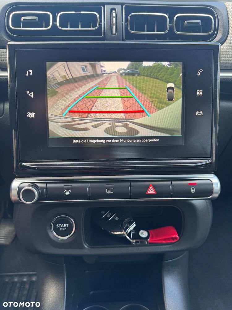 Citroën C3 Pure Tech 82 SHINE - 24