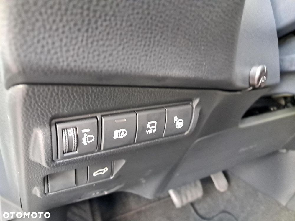 Toyota Corolla Cross 2.0 Hybrid Executive - 15