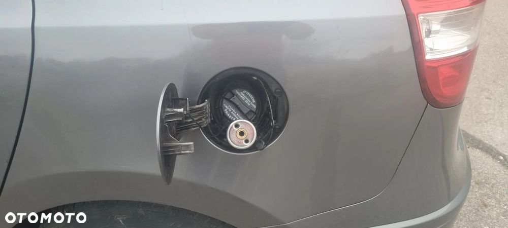 Hyundai i30 1.4 Blue Comfort - 29