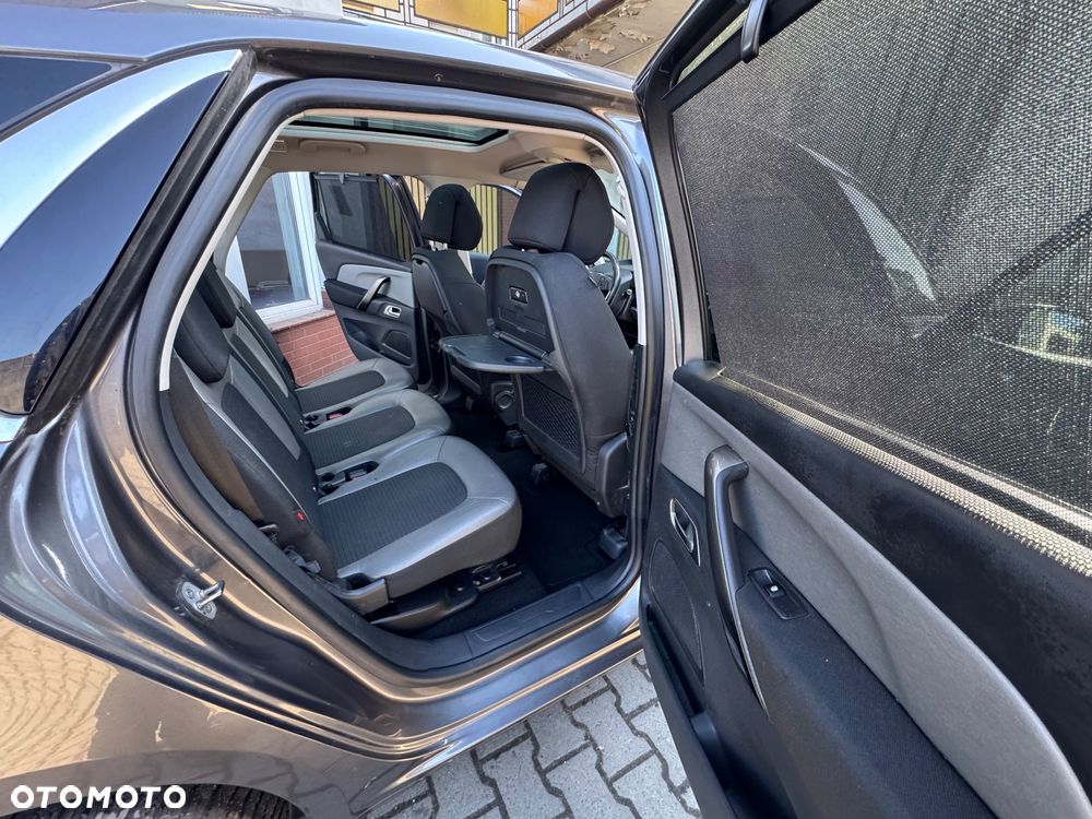 Citroën C4 Picasso - 33