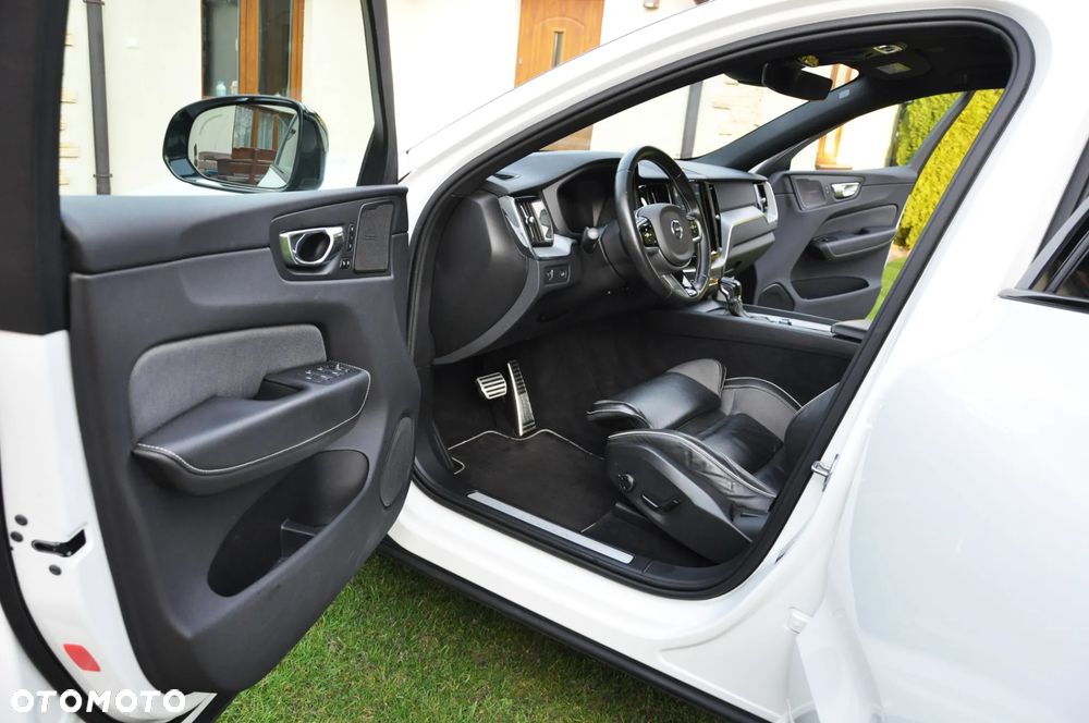Volvo XC 60 D4 Geartronic RDesign - 5
