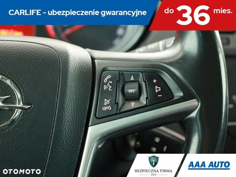 Opel Insignia - 19