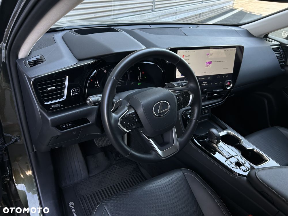 Lexus NX 350h Prestige AWD - 19