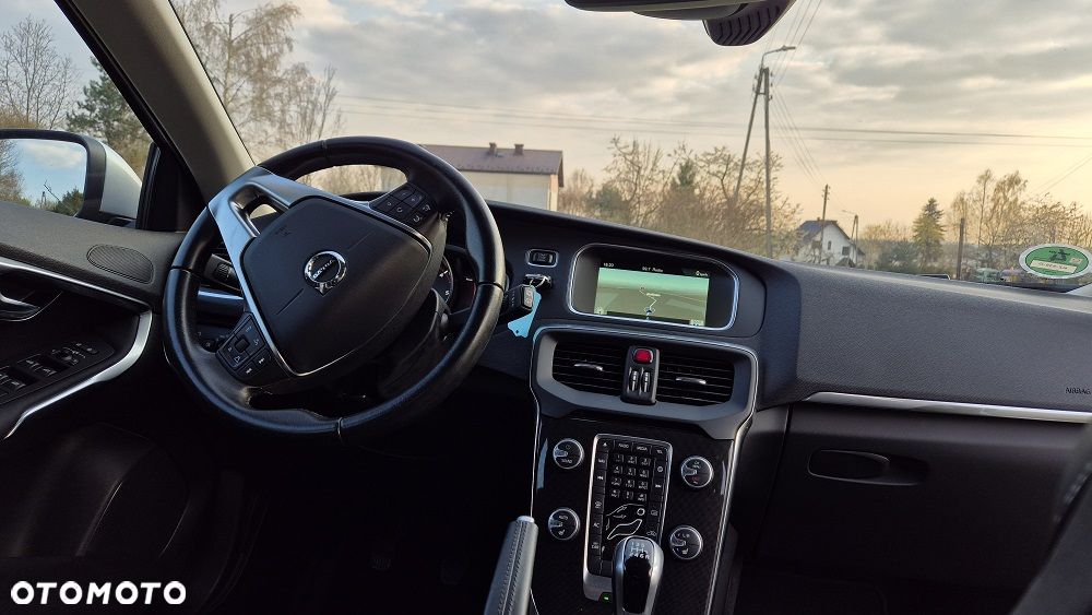 Volvo V40 D2 Momentum - 7