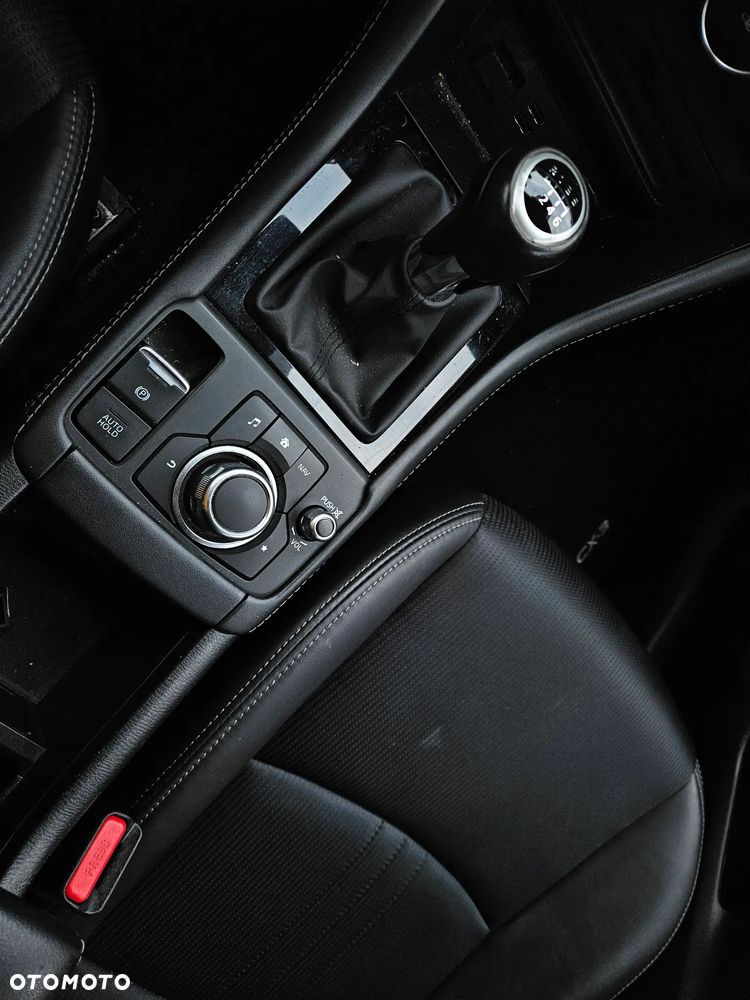 Mazda CX-3 SKYACTIV-G 120 FWD Sports-Line - 27