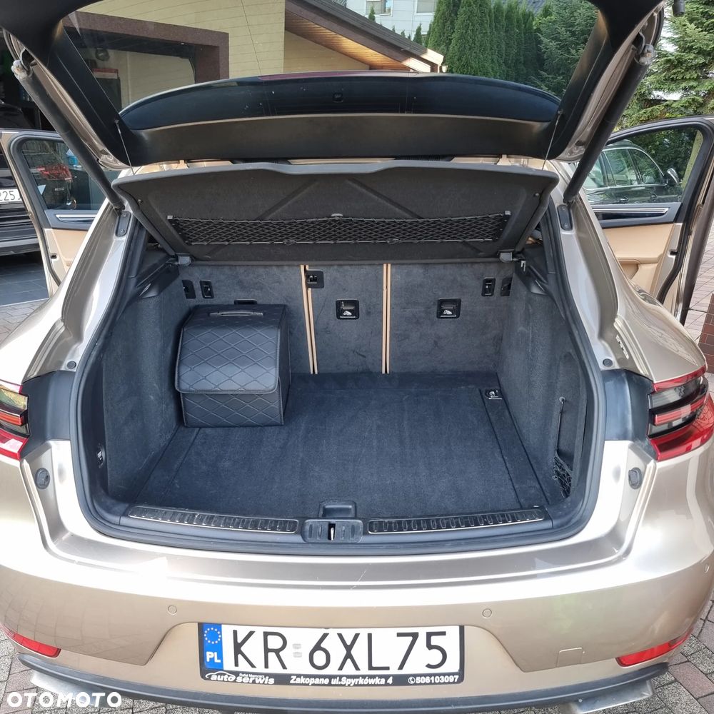 Porsche Macan - 8