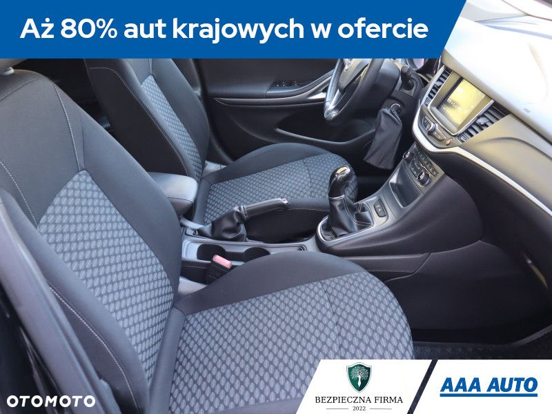Opel Astra - 10