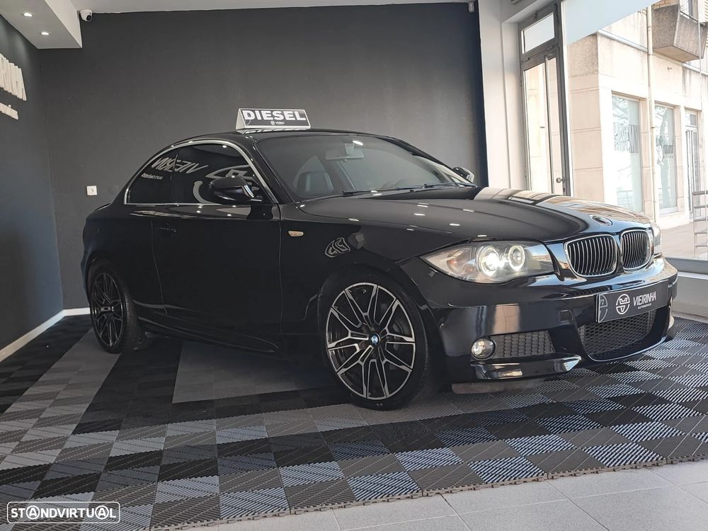 BMW 118 d Limited Edition Lifestyle c/ M Sport Pack - 9