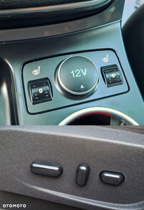 Ford Kuga 2.0 TDCi 4x4 Titanium - 28