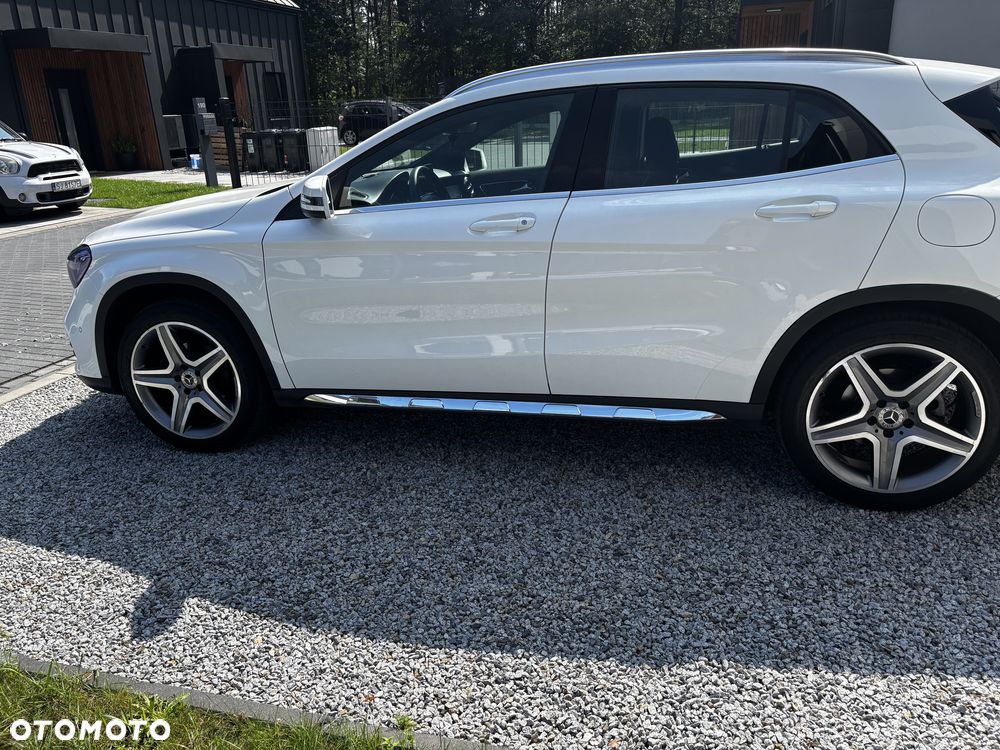 Mercedes-Benz GLA 200 7G-DCT AMG Line - 8