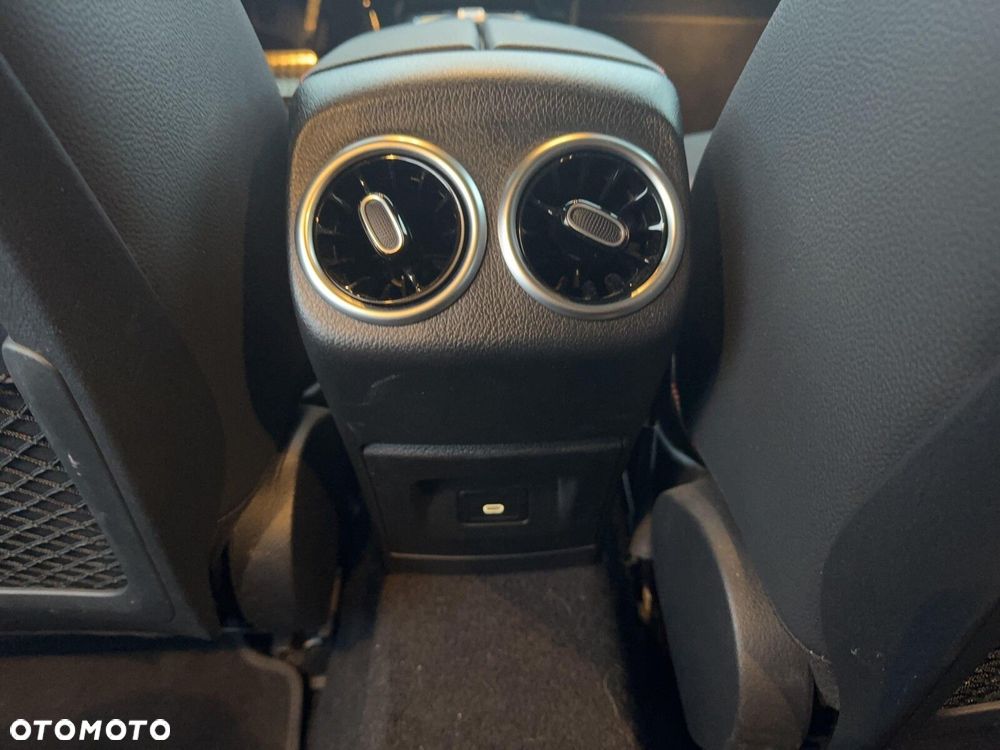 Mercedes-Benz Klasa A - 19