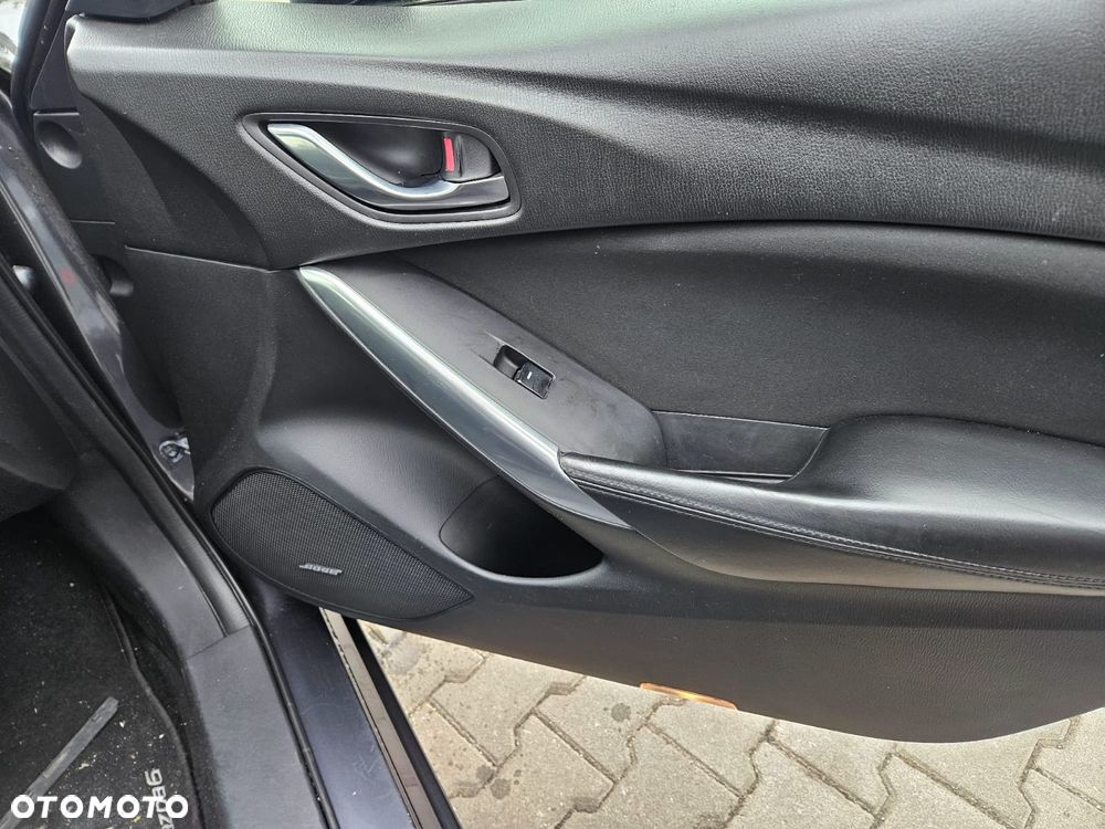 Mazda 6 - 4