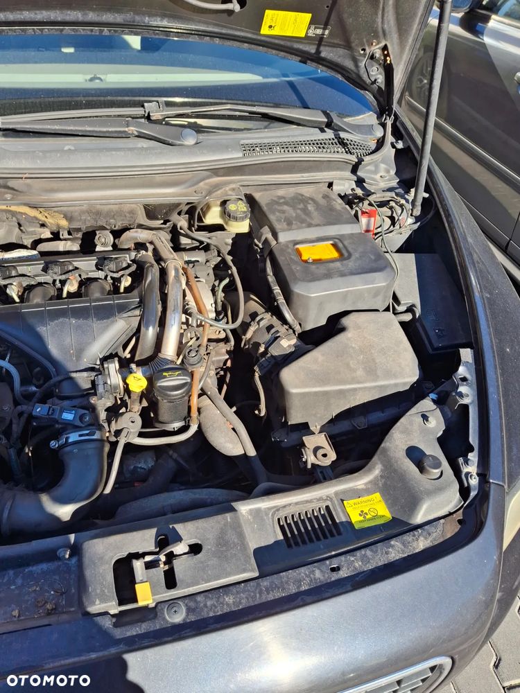Volvo S40 2.0D - 6
