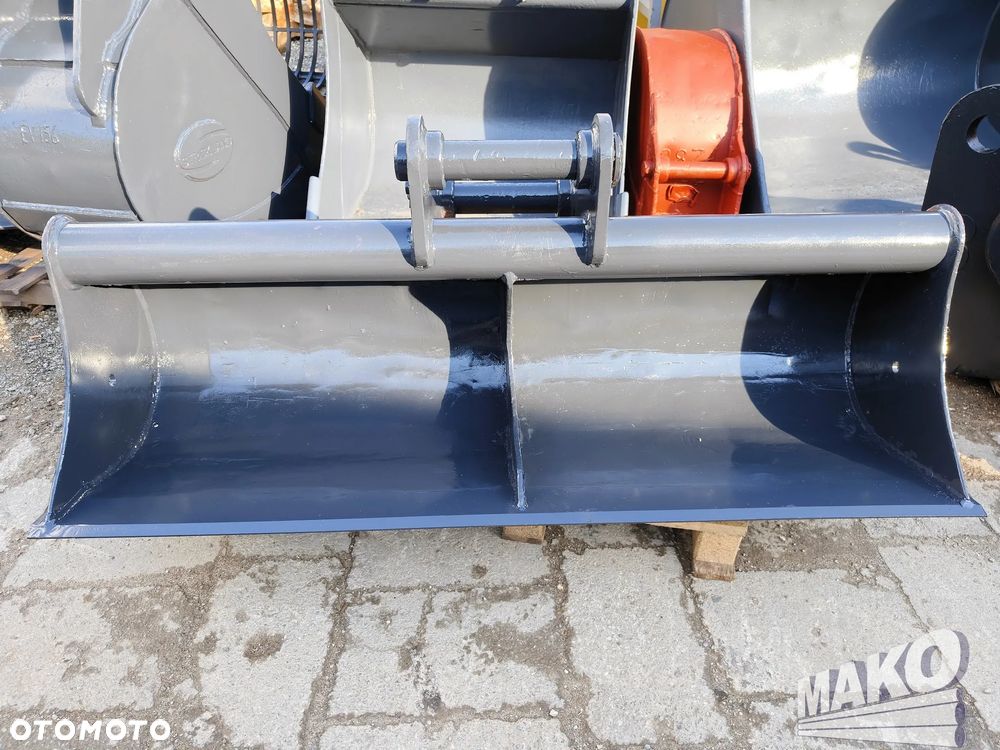 Łyżka skarpowa 146cm Miller fi 60 - 2