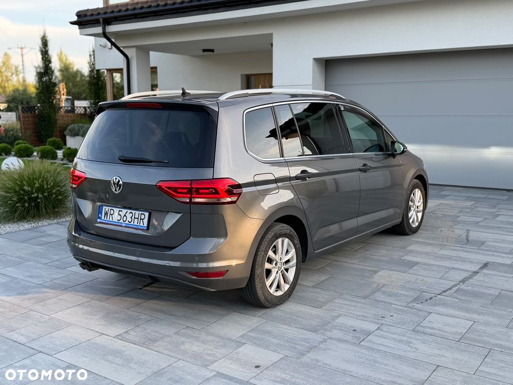Volkswagen Touran 2.0 TDI SCR (BlueMotion Technology) DSG Highline - 13