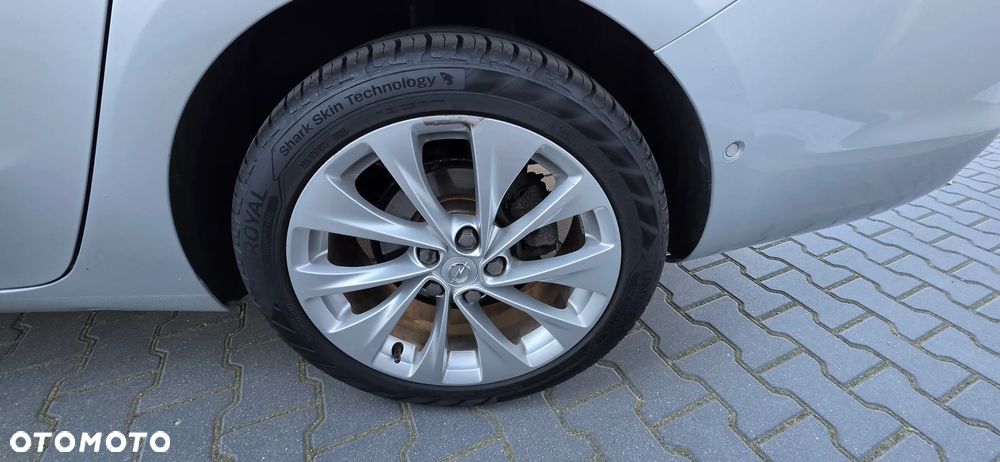 Opel Astra 1.6 CDTI Dynamic S&S - 21